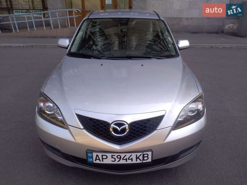 Хэтчбек Mazda 3 2006 в Запорожье
