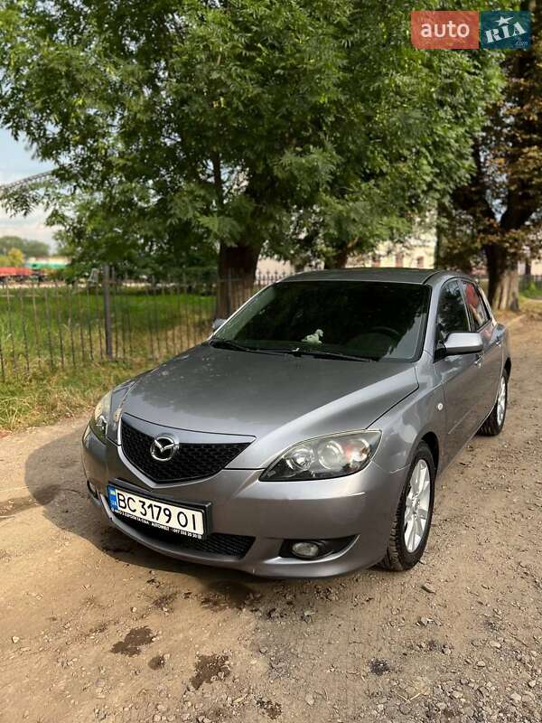 Хэтчбек Mazda 3 2005 в Самборе