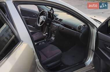 Седан Mazda 3 2007 в Запоріжжі