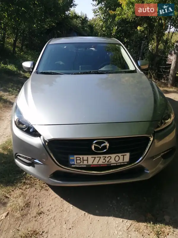 Mazda 3 2016