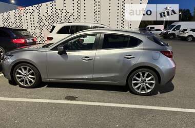 Хэтчбек Mazda 3 2014 в Киеве