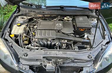 Хетчбек Mazda 3 2004 в Косові