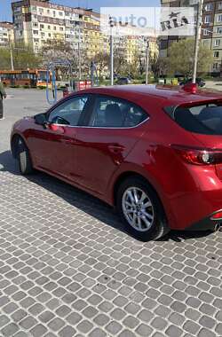 Хетчбек Mazda 3 2014 в Дніпрі