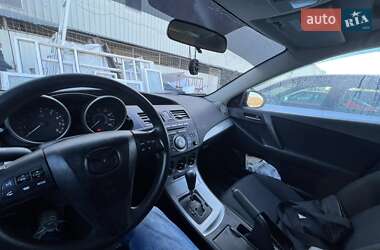 Седан Mazda 3 2011 в Кременчуці