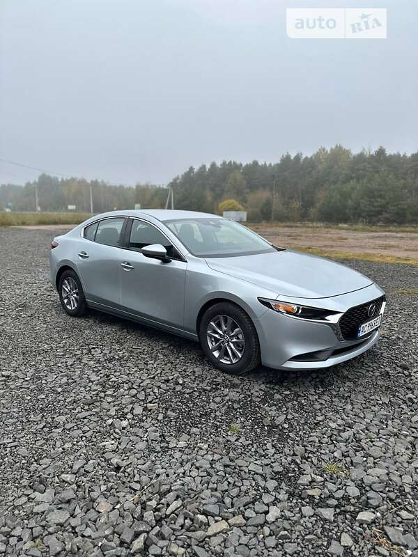 Седан Mazda 3 2020 в Ратному