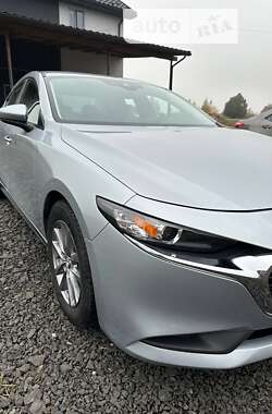 Седан Mazda 3 2020 в Ратным