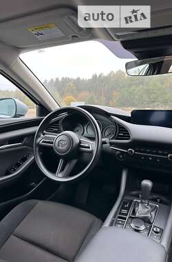 Седан Mazda 3 2020 в Ратным