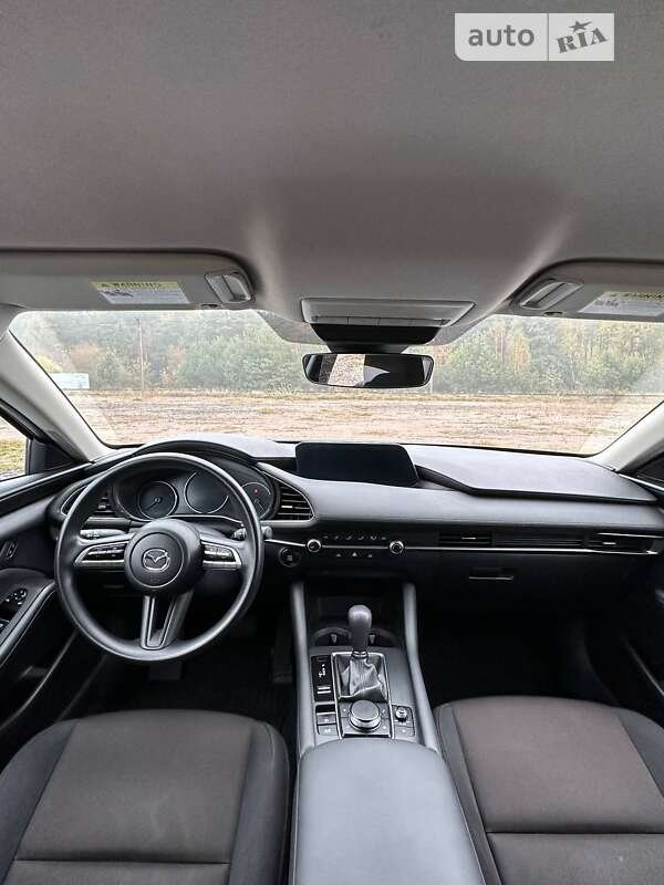Седан Mazda 3 2020 в Ратному