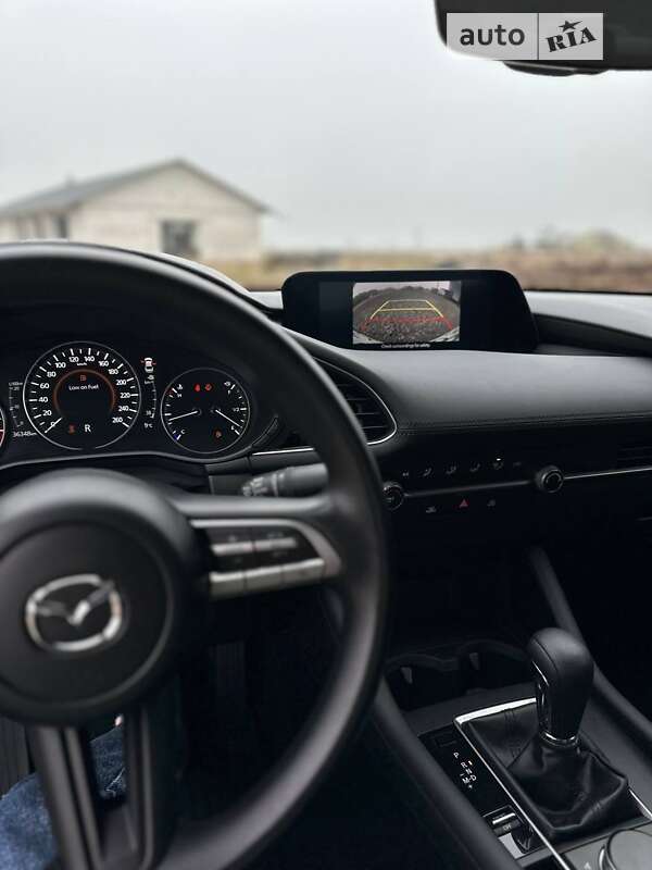 Седан Mazda 3 2020 в Ратным