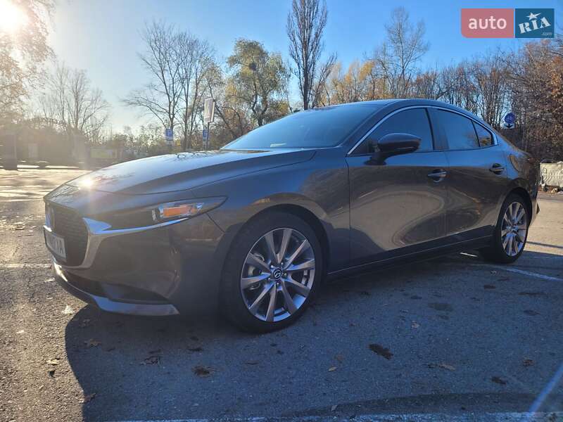 Седан Mazda 3 2019 в Полтаве