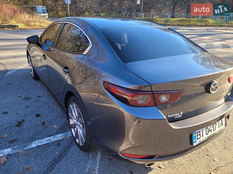Седан Mazda 3 2019 в Полтаве