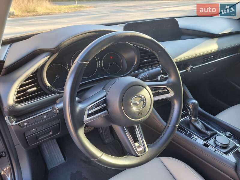 Седан Mazda 3 2019 в Полтаве