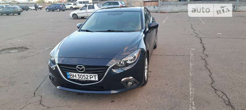 Хетчбек Mazda 3 2014 в Миколаєві