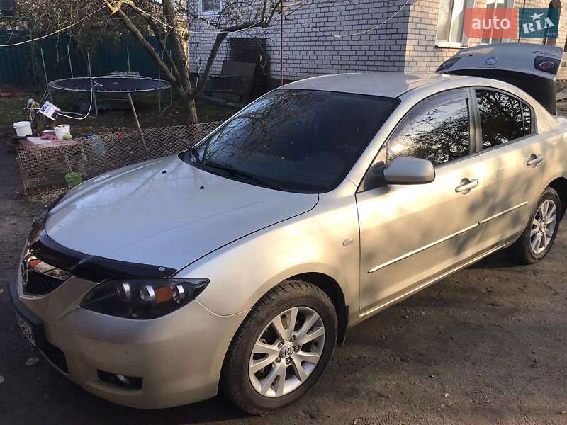 Седан Mazda 3 2007 в Жовтих Водах