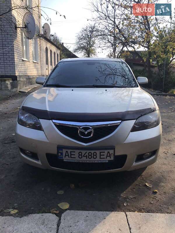 Седан Mazda 3 2007 в Жовтих Водах