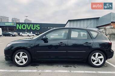Хэтчбек Mazda 3 2004 в Киеве