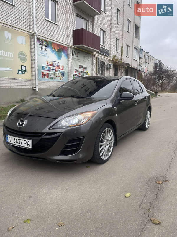 Хэтчбек Mazda 3 2009 в Богуславе