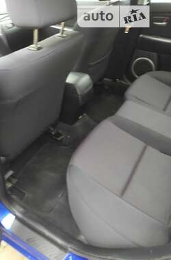 Хэтчбек Mazda 3 2008 в Черновцах