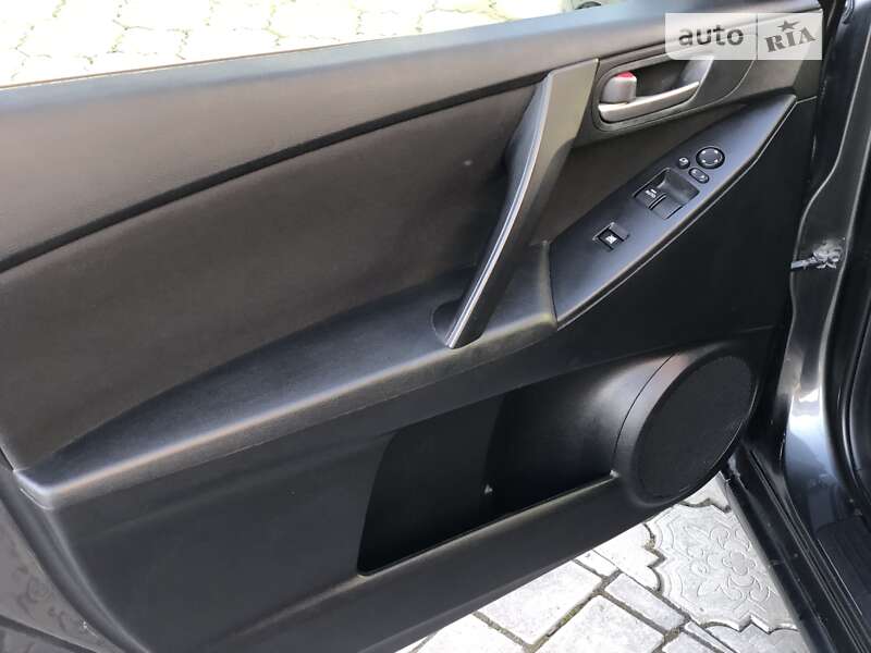 Хэтчбек Mazda 3 2010 в Хмельницком фото 23 Хэтчбек Mazda 3 2010 в Хмельницком