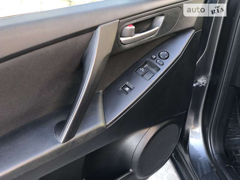 Хэтчбек Mazda 3 2010 в Хмельницком фото 26 Хэтчбек Mazda 3 2010 в Хмельницком