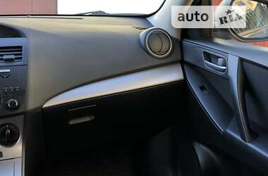 Хэтчбек Mazda 3 2010 в Хмельницком