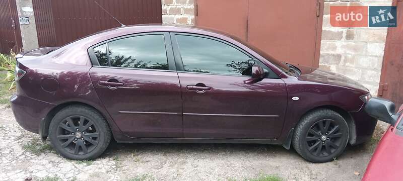 Седан Mazda 3 2007 в Киеве