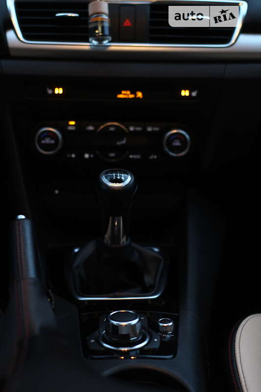 Хетчбек Mazda 3 2014 в Києві фото 31 Хетчбек Mazda 3 2014 в Києві