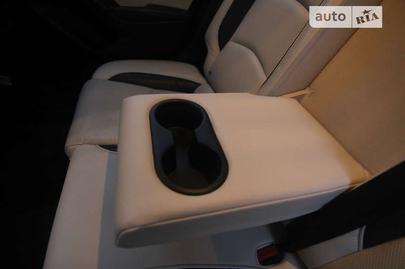 Хетчбек Mazda 3 2014 в Києві фото 36 Хетчбек Mazda 3 2014 в Києві