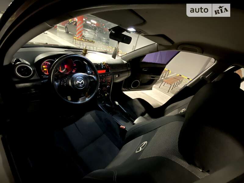 Хетчбек Mazda 3 2004 в Львові
