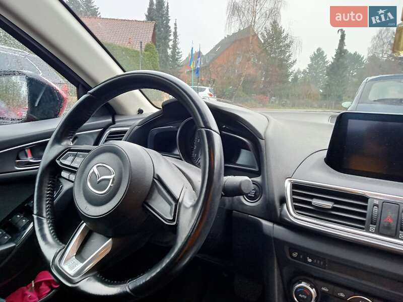 Седан Mazda 3 2018 в Киеве фото 8 Седан Mazda 3 2018 в Киеве