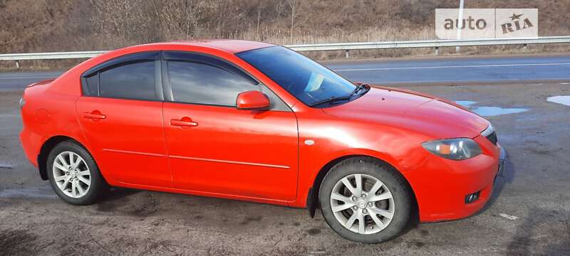Седан Mazda 3 2006 в Киеве