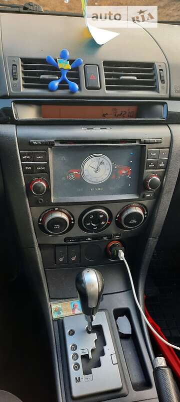 Седан Mazda 3 2006 в Киеве