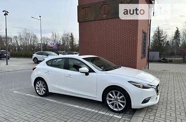 Хетчбек Mazda 3 2017 в Львові
