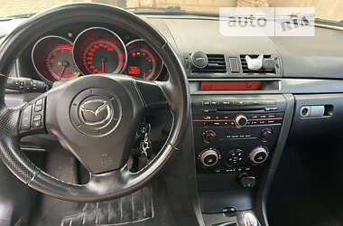 Хэтчбек Mazda 3 2005 в Кривом Роге