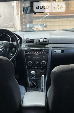 Хэтчбек Mazda 3 2005 в Кривом Роге