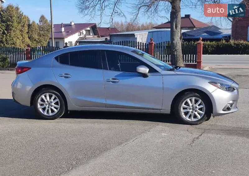 Седан Mazda 3 2015 в Хмельницькому