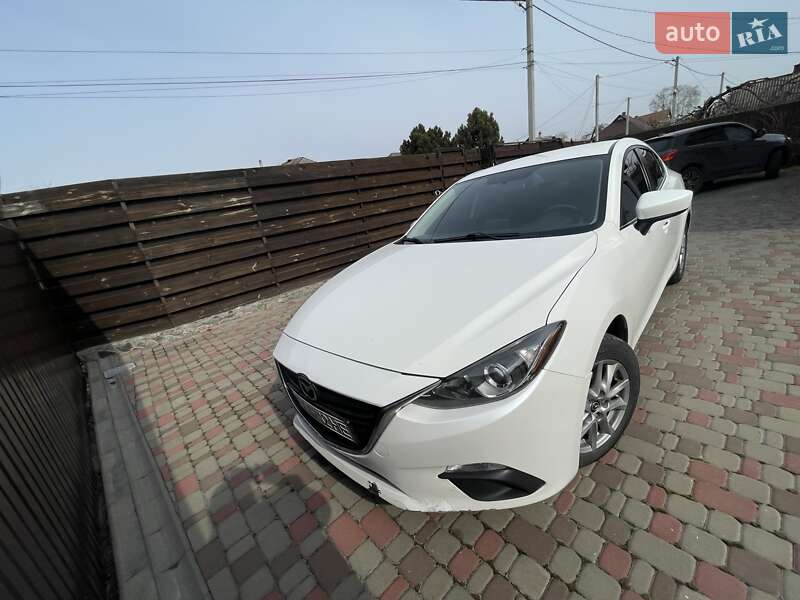 Седан Mazda 3 2013 в Харкові