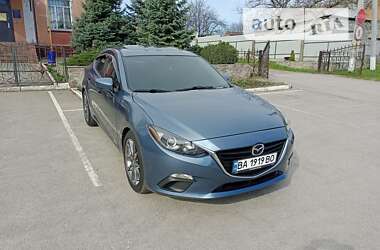 Седан Mazda 3 2014 в Кропивницькому