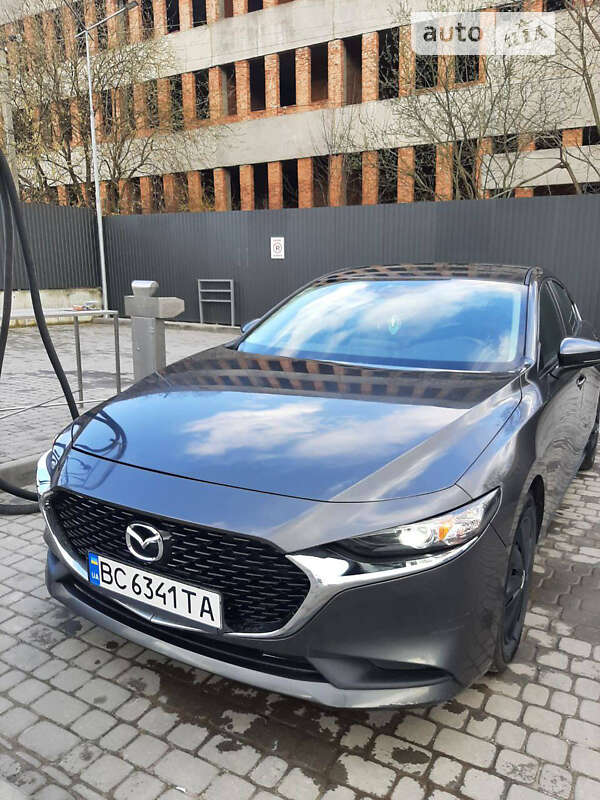 Седан Mazda 3 2020 в Львові