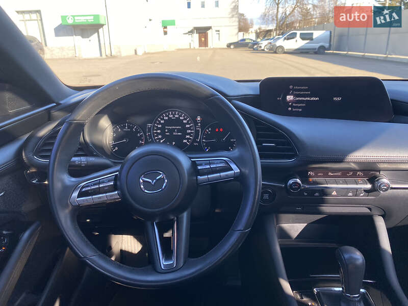 Хэтчбек Mazda 3 2018 в Киеве фото 22 Хэтчбек Mazda 3 2018 в Киеве
