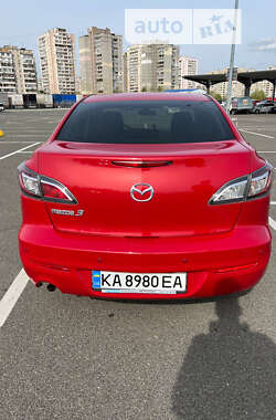 Седан Mazda 3 2012 в Киеве