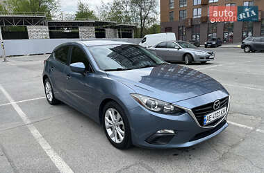 Хетчбек Mazda 3 2016 в Дніпрі фото 2 Хетчбек Mazda 3 2016 в Дніпрі
