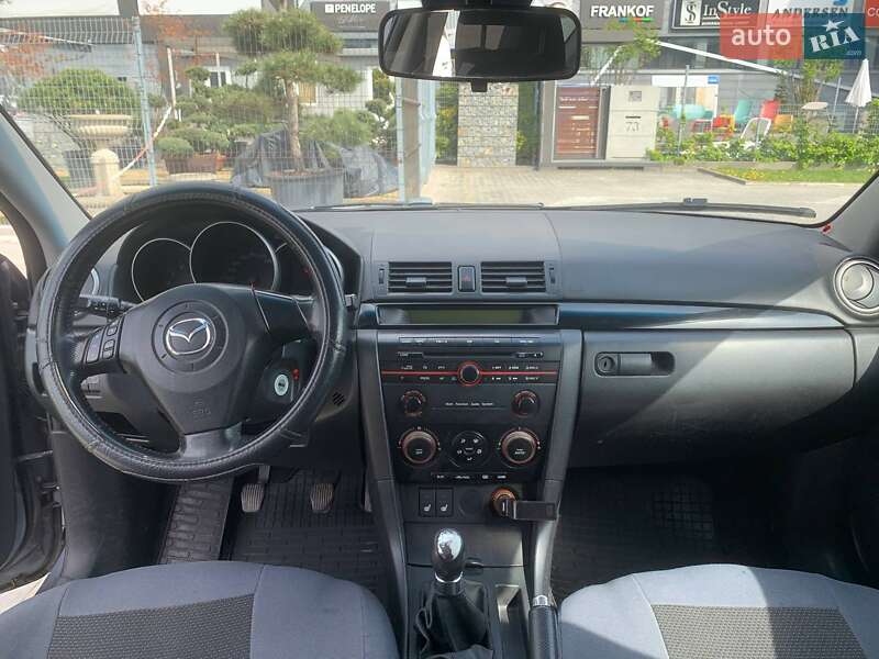 Хэтчбек Mazda 3 2004 в Львове