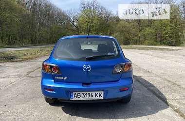 Хетчбек Mazda 3 2005 в Острозі