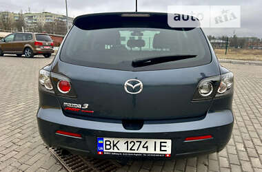Хэтчбек Mazda 3 2008 в Ровно