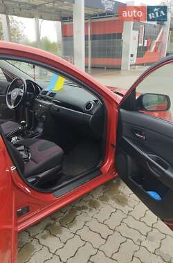 Хэтчбек Mazda 3 2004 в Львове