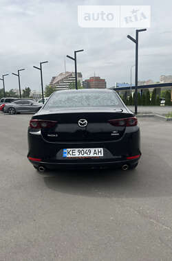 Седан Mazda 3 2019 в Днепре