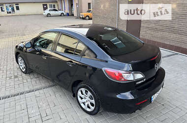 Седан Mazda 3 2013 в Харкові