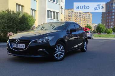 MAZDA 3 2015