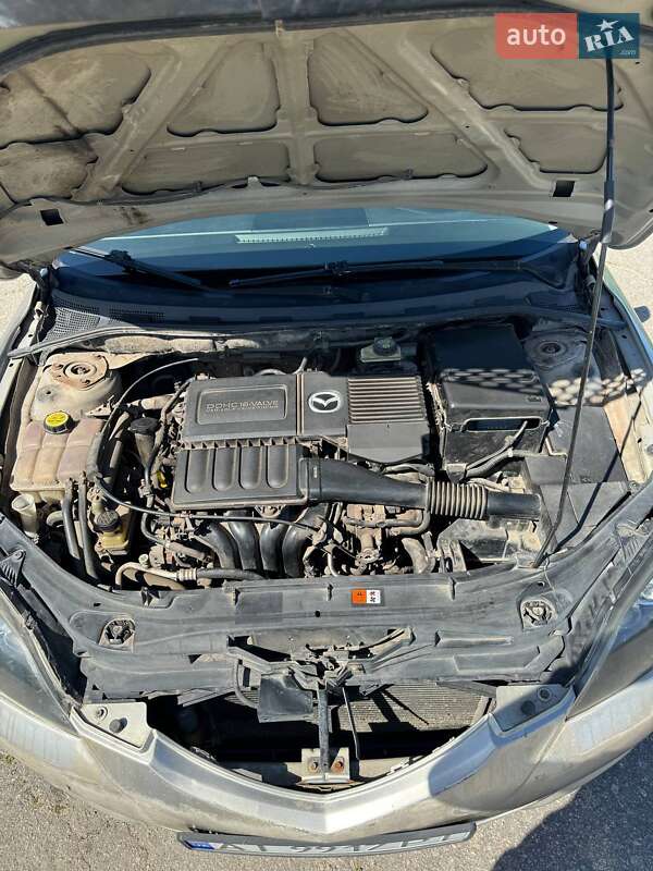 Хетчбек Mazda 3 2004 в Миронівці